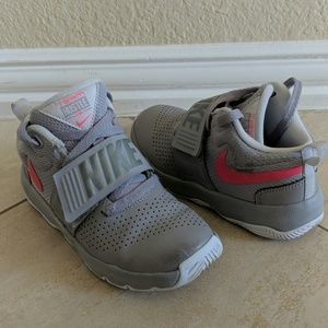 Nike basketball shoes for girls